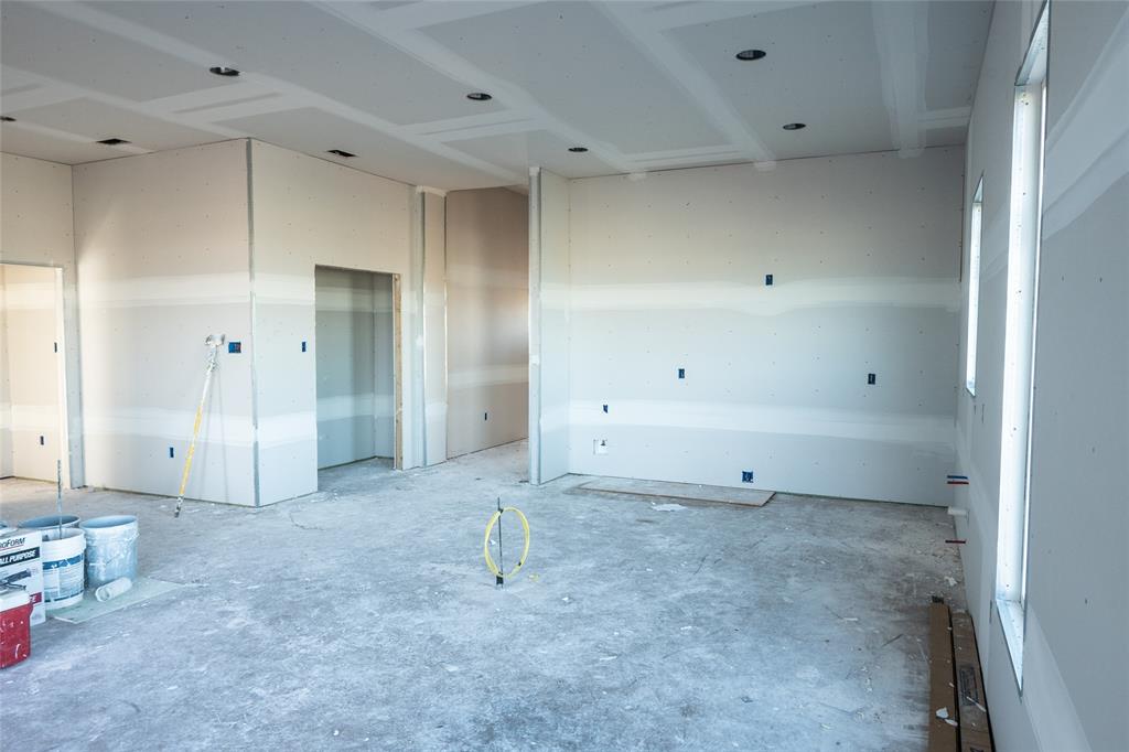 4060 Hope Drive Property Photo 3