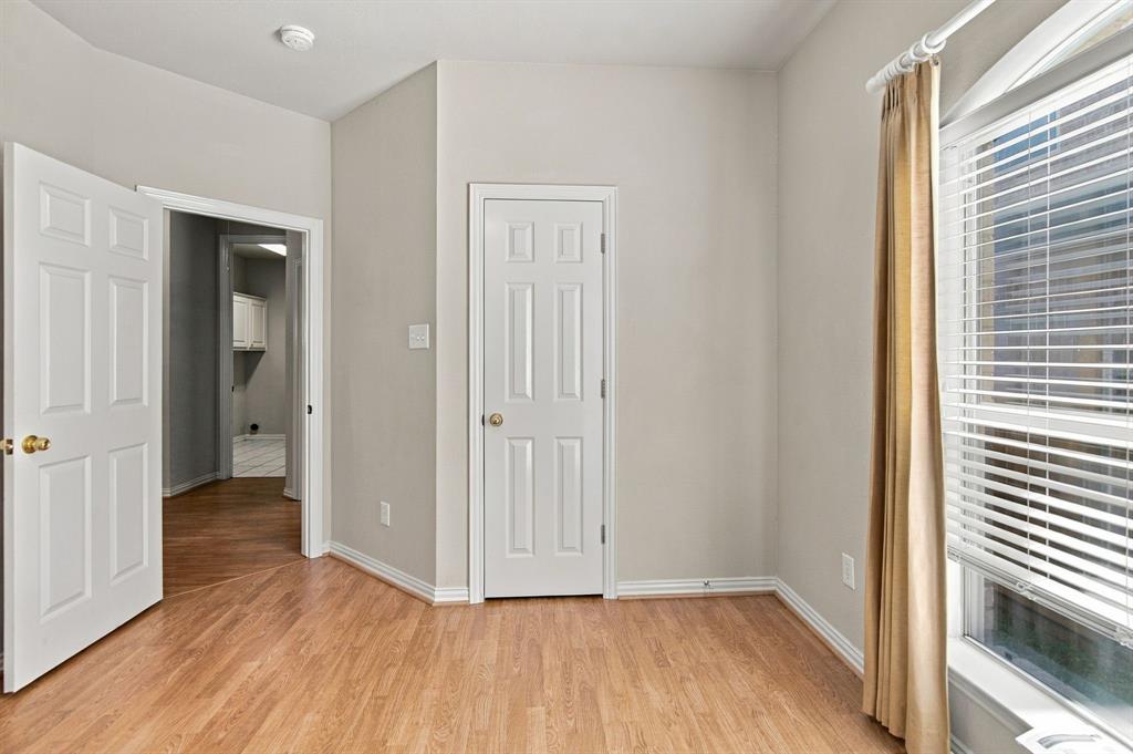 636 Wyndham Circle Property Photo 26