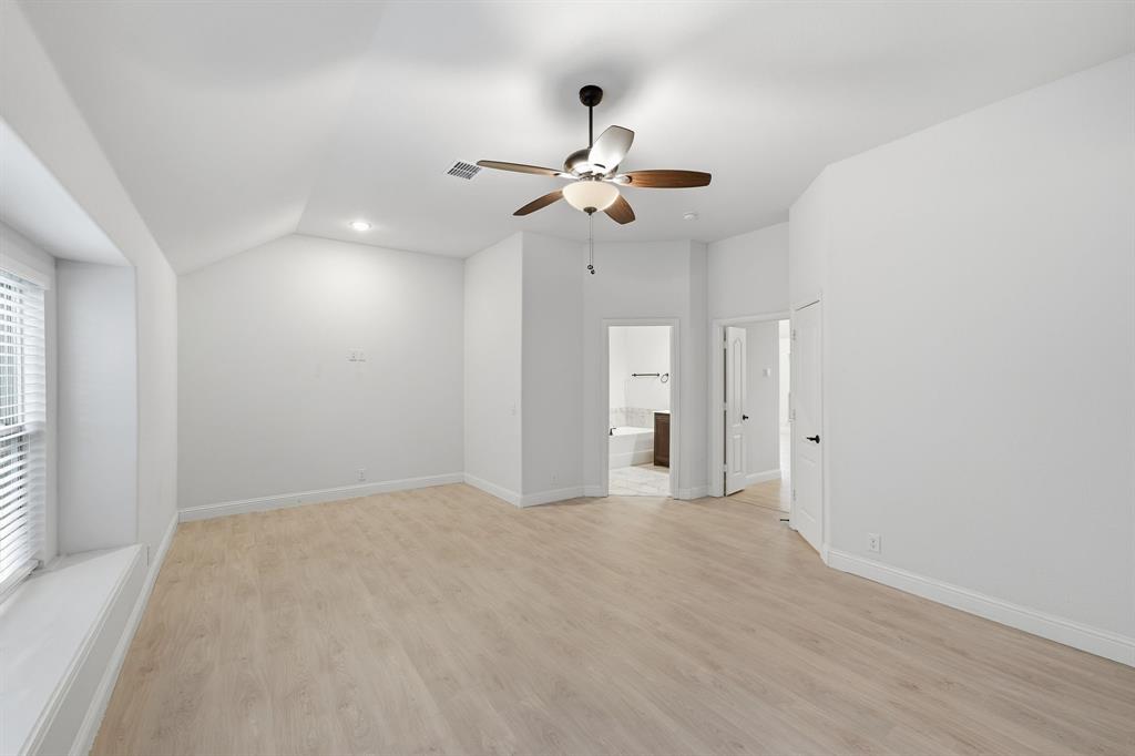 7428 Wispy Willow Lane Property Photo 15