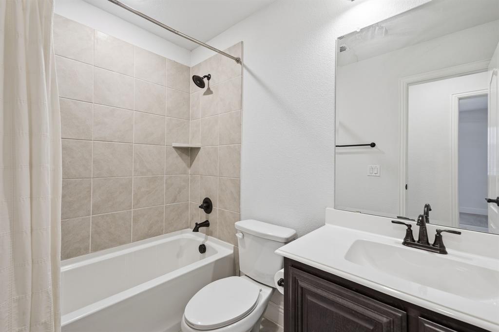 7428 Wispy Willow Lane Property Photo 20