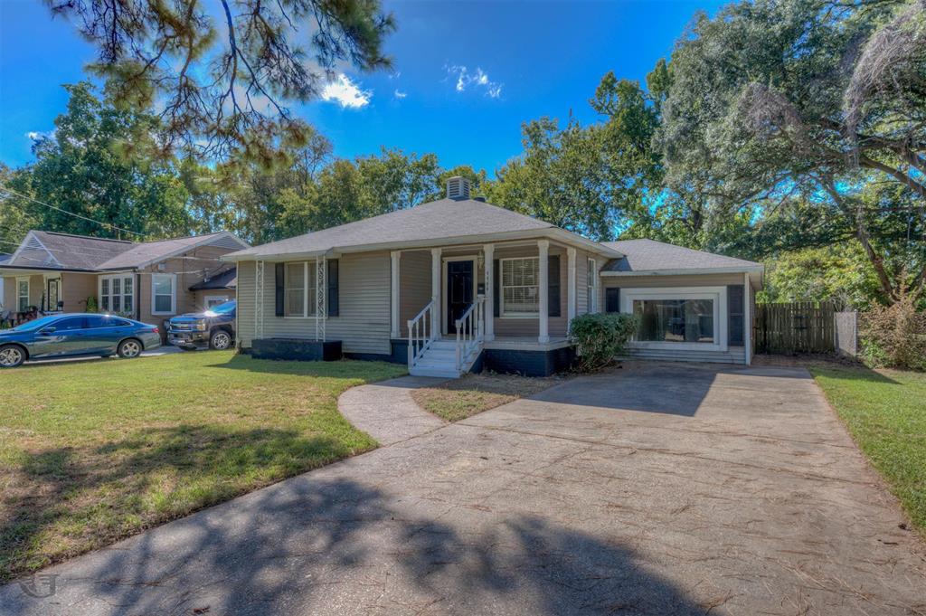 4444 Clingman Drive Property Photo 1