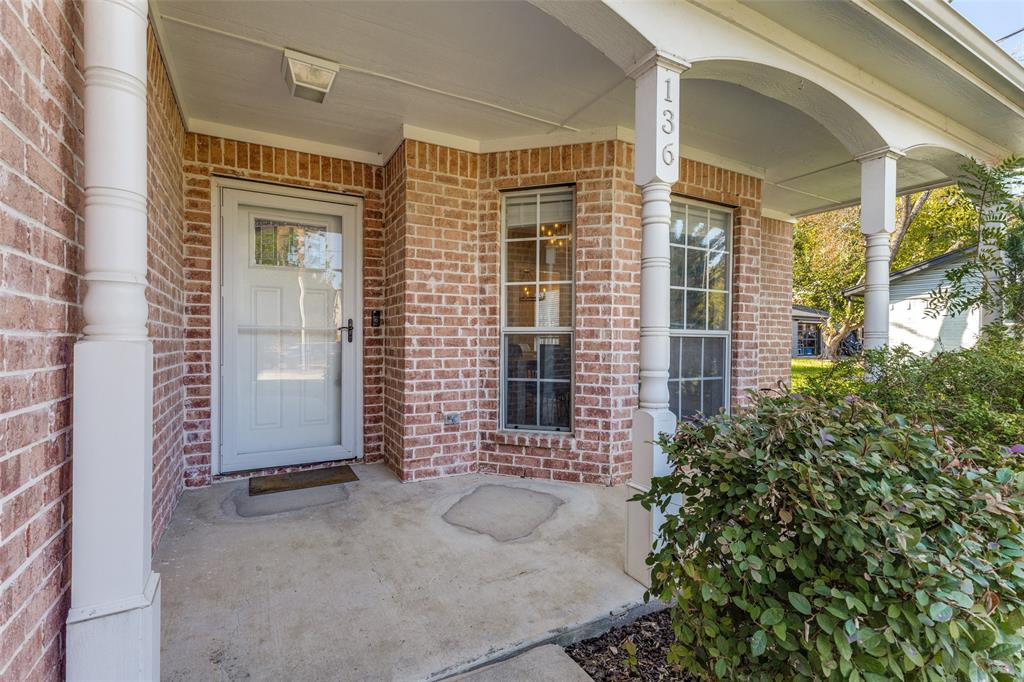 136 S College Street Property Photo 3