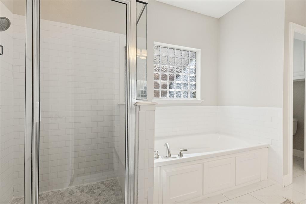136 S College Street Property Photo 14