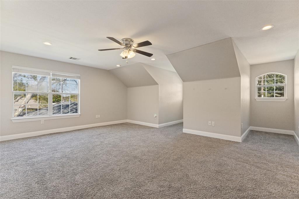 136 S College Street Property Photo 19