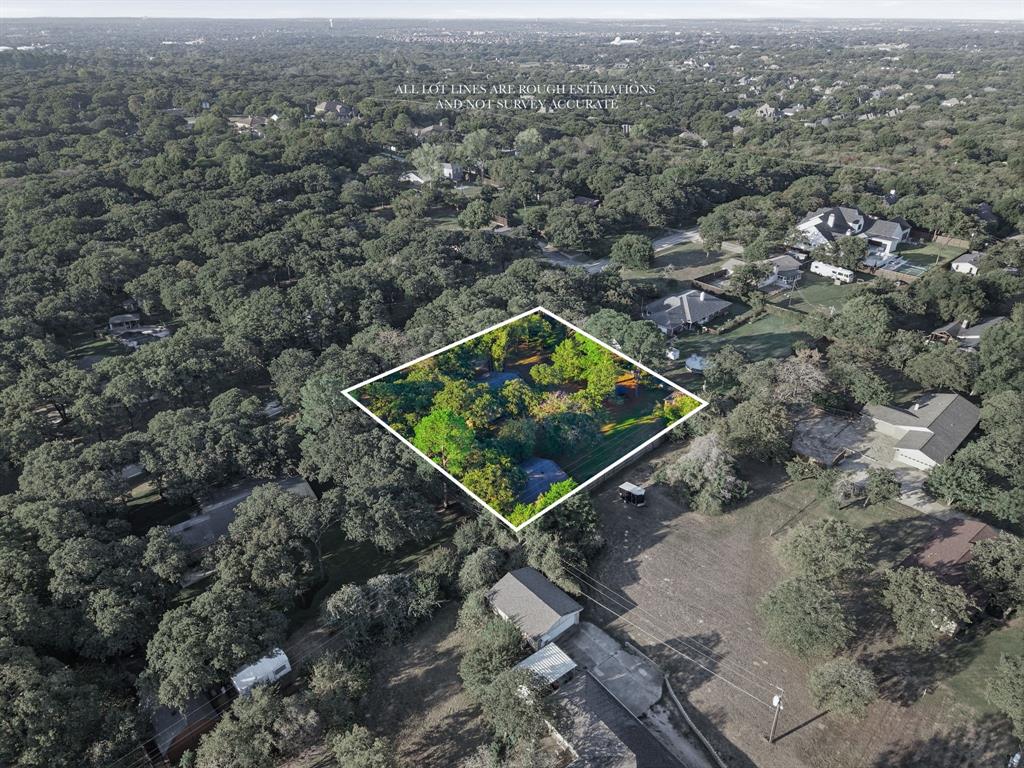 2041 Fawkes Lane Property Photo 2
