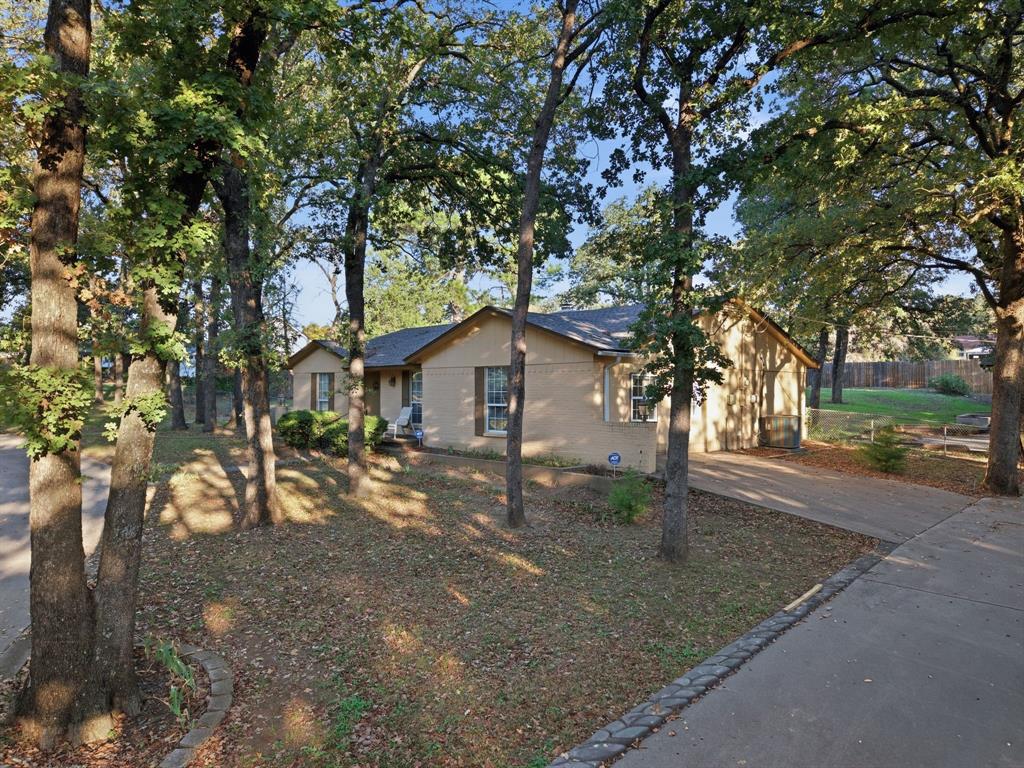 2041 Fawkes Lane Property Photo 21