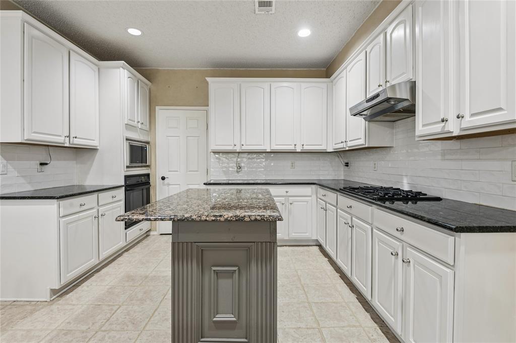 5536 Cranberry Drive Property Photo 15