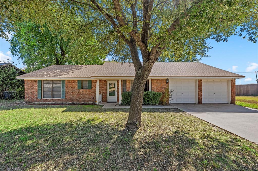 926 Rolling Hills Drive Property Photo 1