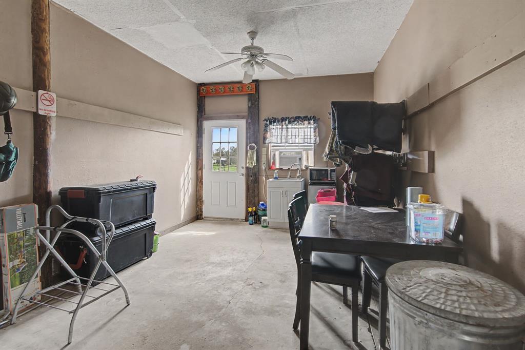 800 Lodestar Drive Property Photo 10