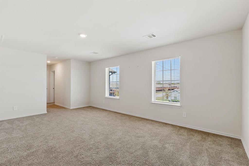 809 Sunlight Loop Property Photo 13