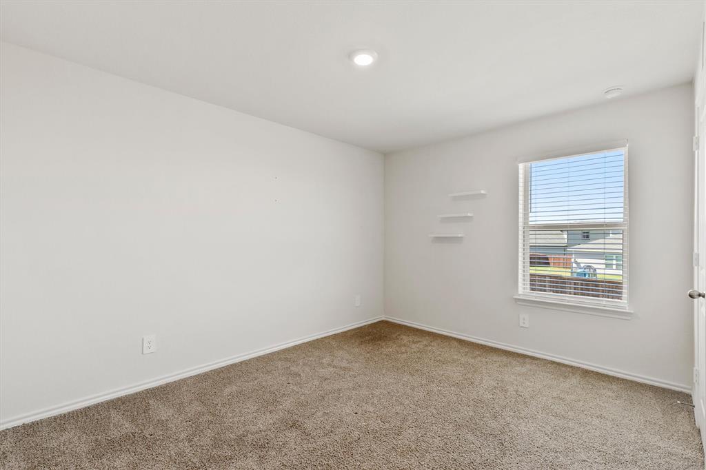 809 Sunlight Loop Property Photo 18