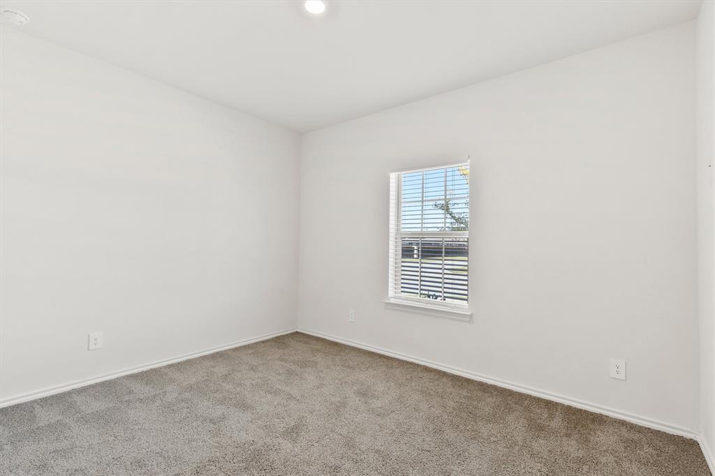 809 Sunlight Loop Property Photo 23