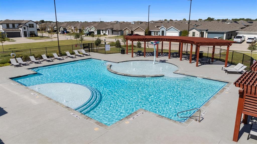 809 Sunlight Loop Property Photo 36