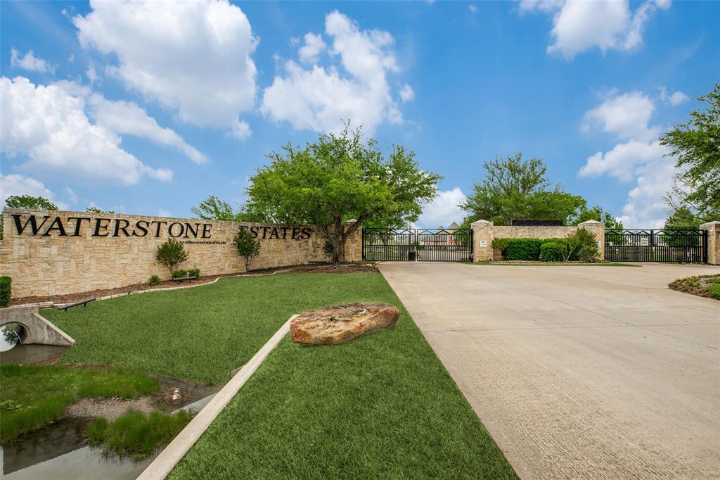 C-14 Waterstone Estates Property Photo 2