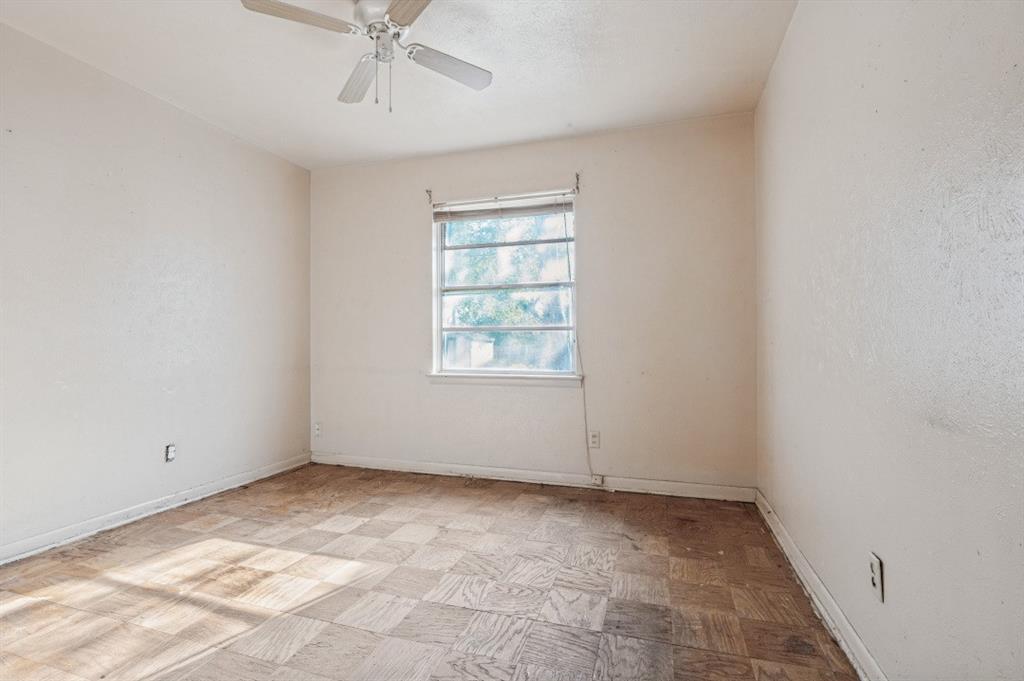 7642 Woodspan Drive Property Photo 2