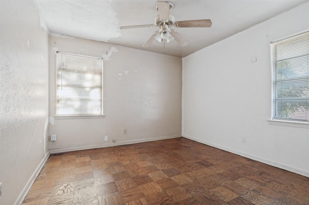 7642 Woodspan Drive Property Photo 3