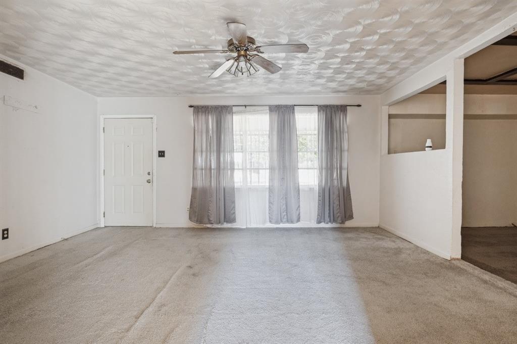7642 Woodspan Drive Property Photo 7