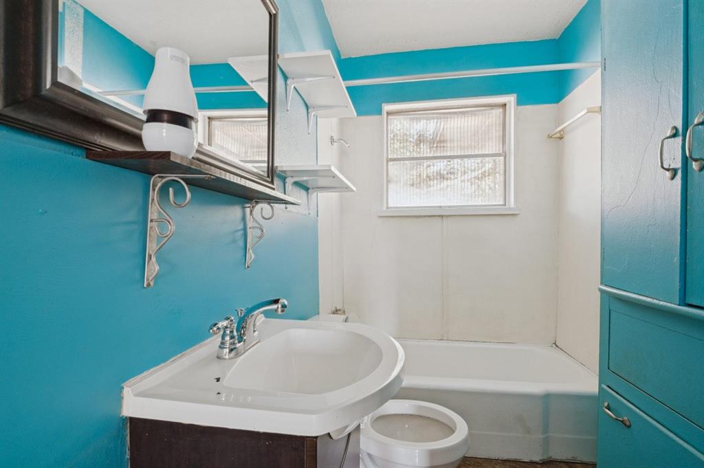 7642 Woodspan Drive Property Photo 14