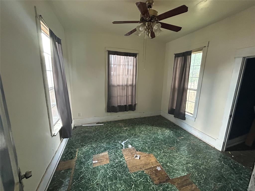 428 W 7th Street Property Photo 4