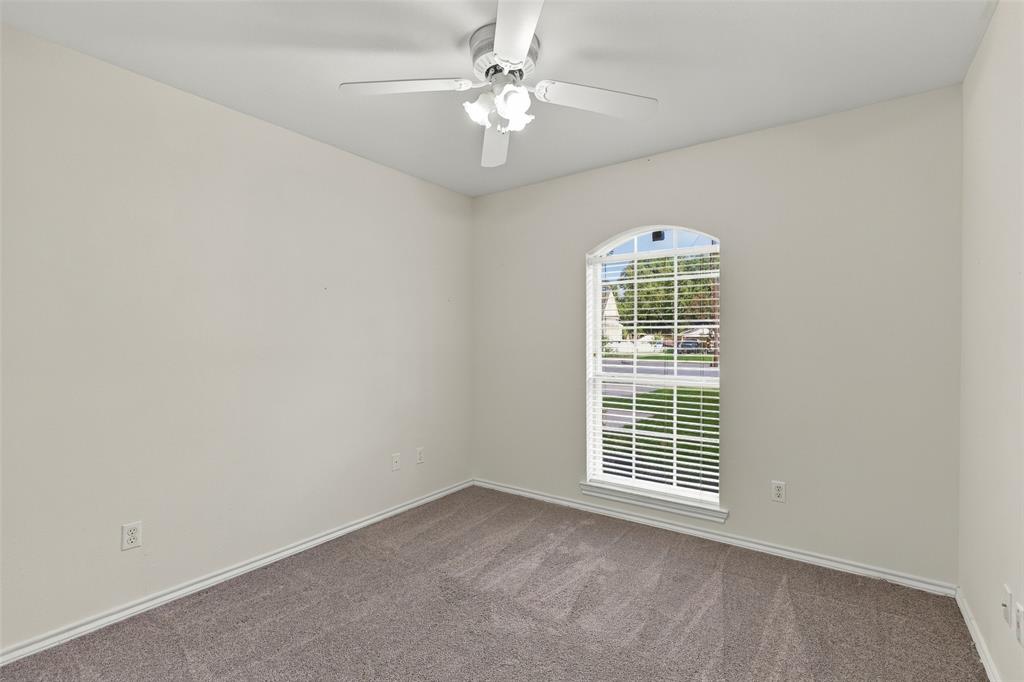 411 W Spring Street Property Photo 14