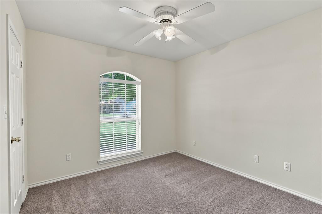 411 W Spring Street Property Photo 16