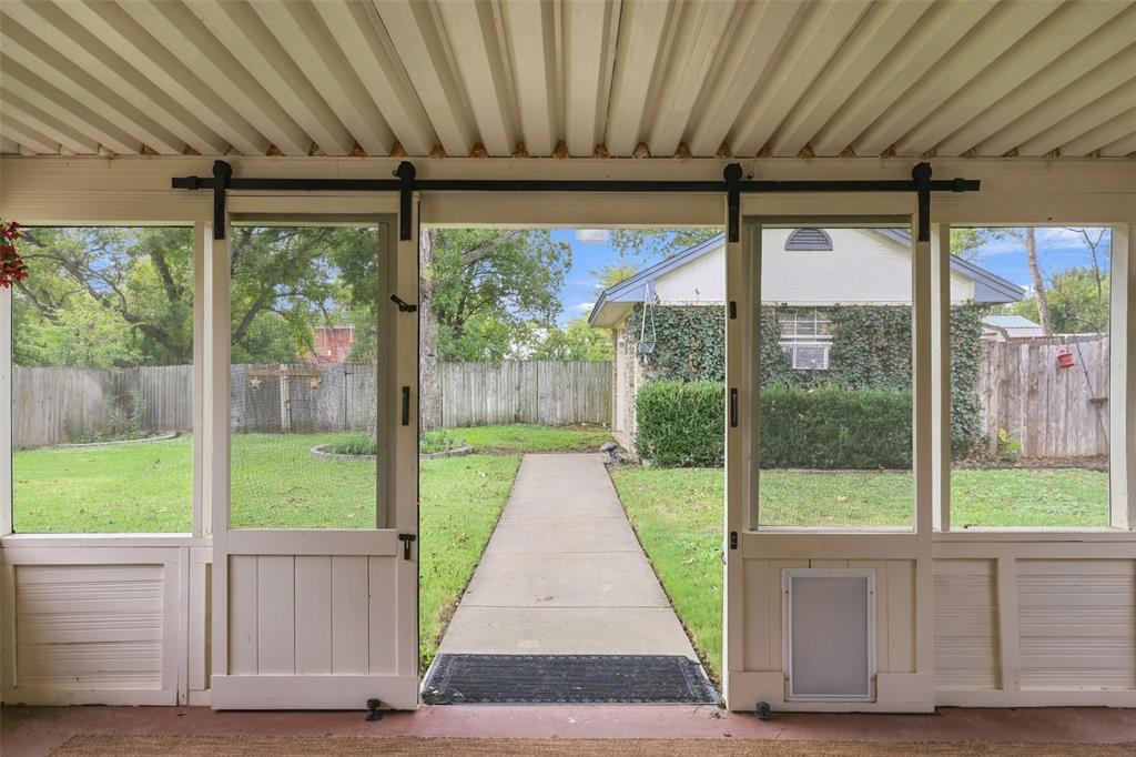 411 W Spring Street Property Photo 20