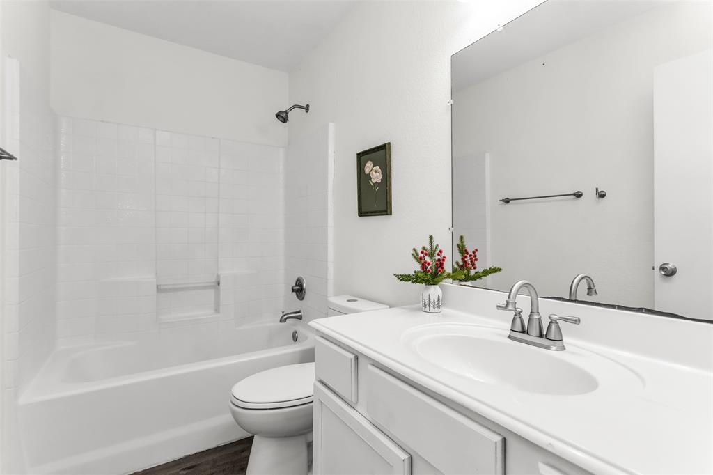 417 Joyce Way Property Photo 24