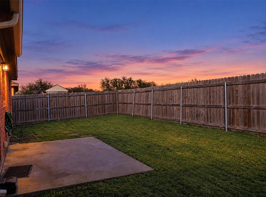 417 Joyce Way Property Photo 27