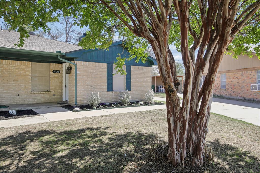 7724 Jennifer Lane Property Photo 1