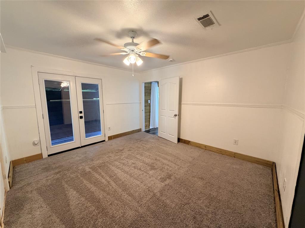 211 Chimney Lane Property Photo 28