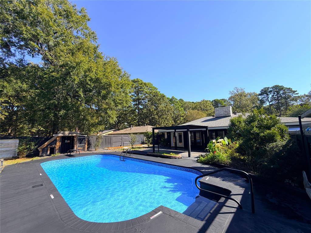 211 Chimney Lane Property Photo 33