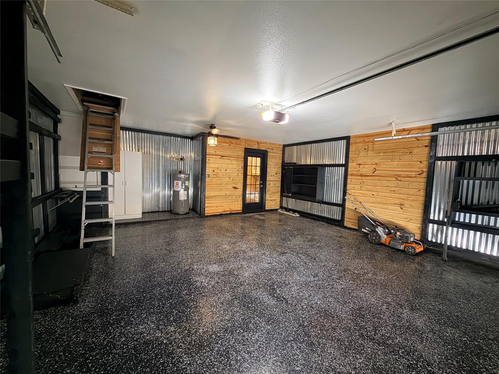 211 Chimney Lane Property Photo 39
