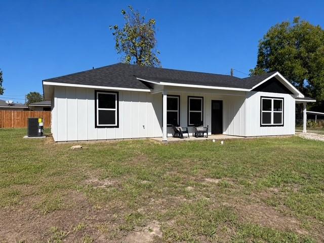 251 E Fort Worth Avenue Property Photo 1