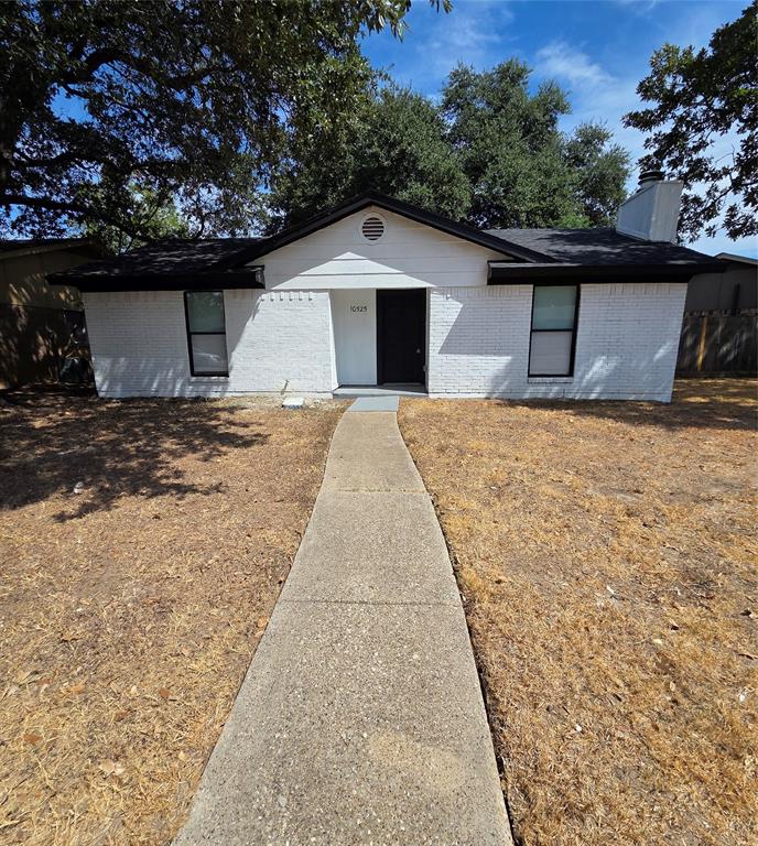 10525 Big Thicket Drive Property Photo 1