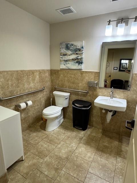 6675 Mediterranean Drive 305 Property Photo 8