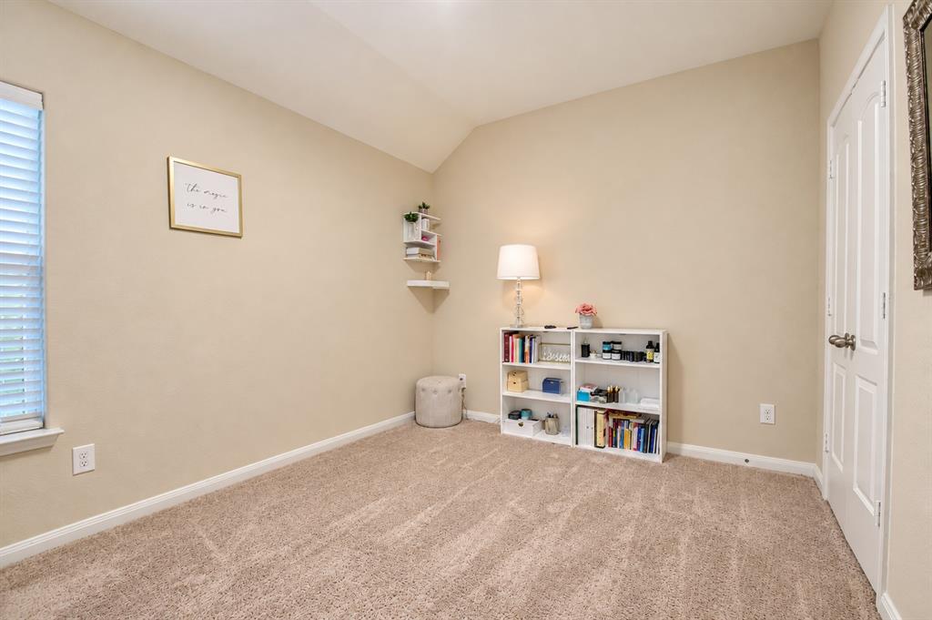 717 Lansman Trail Property Photo 24
