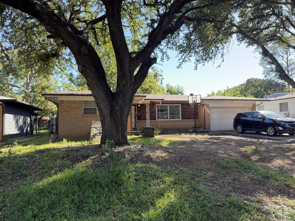 1202 W Tucker Boulevard Property Photo 2