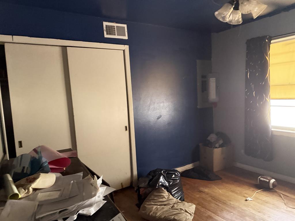 1202 W Tucker Boulevard Property Photo 25