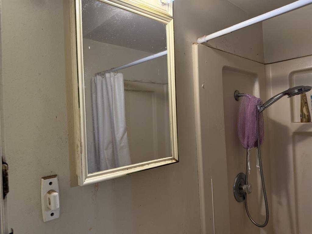 1202 W Tucker Boulevard Property Photo 29