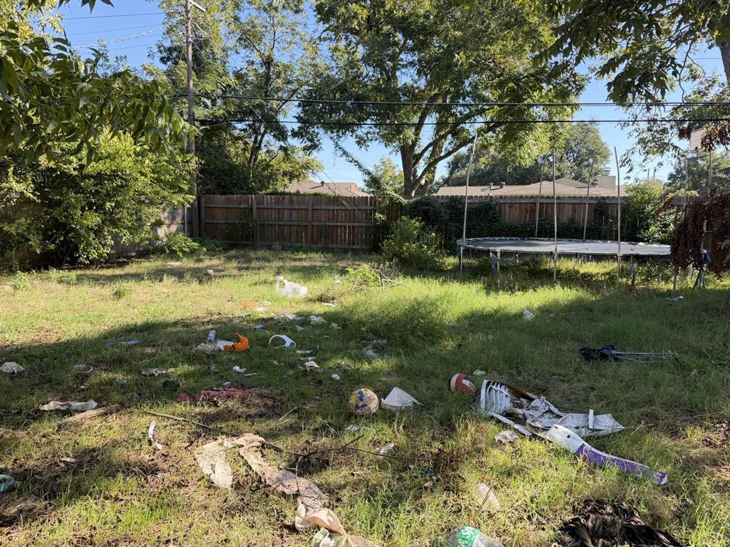 1202 W Tucker Boulevard Property Photo 33