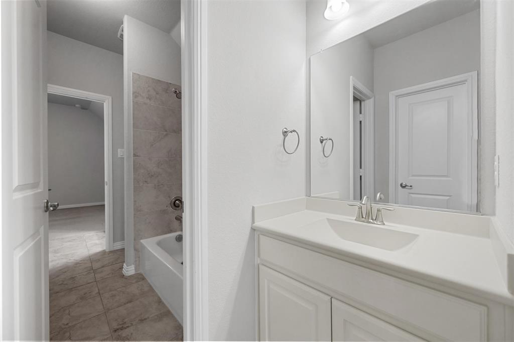 14336 Gatewood Lane Property Photo 19