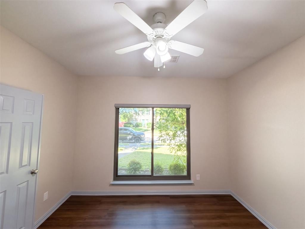 4412 Cedar Valley Drive Property Photo 12