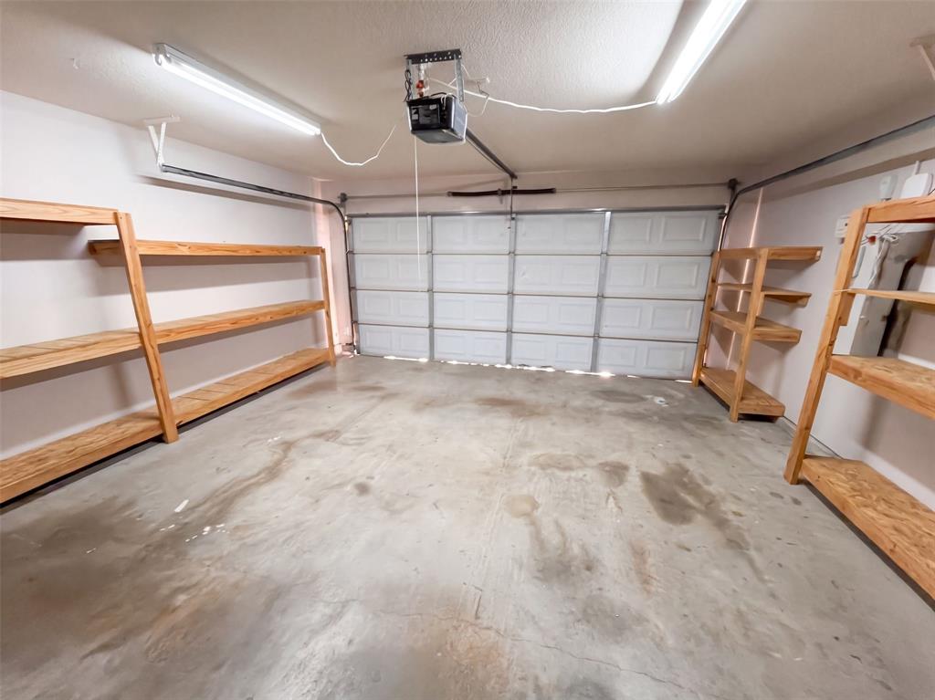 4412 Cedar Valley Drive Property Photo 29