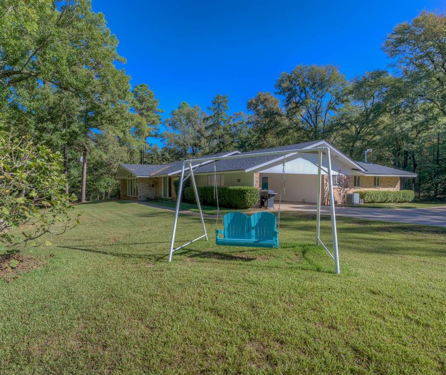 4686 Highway 71 Property Photo 3