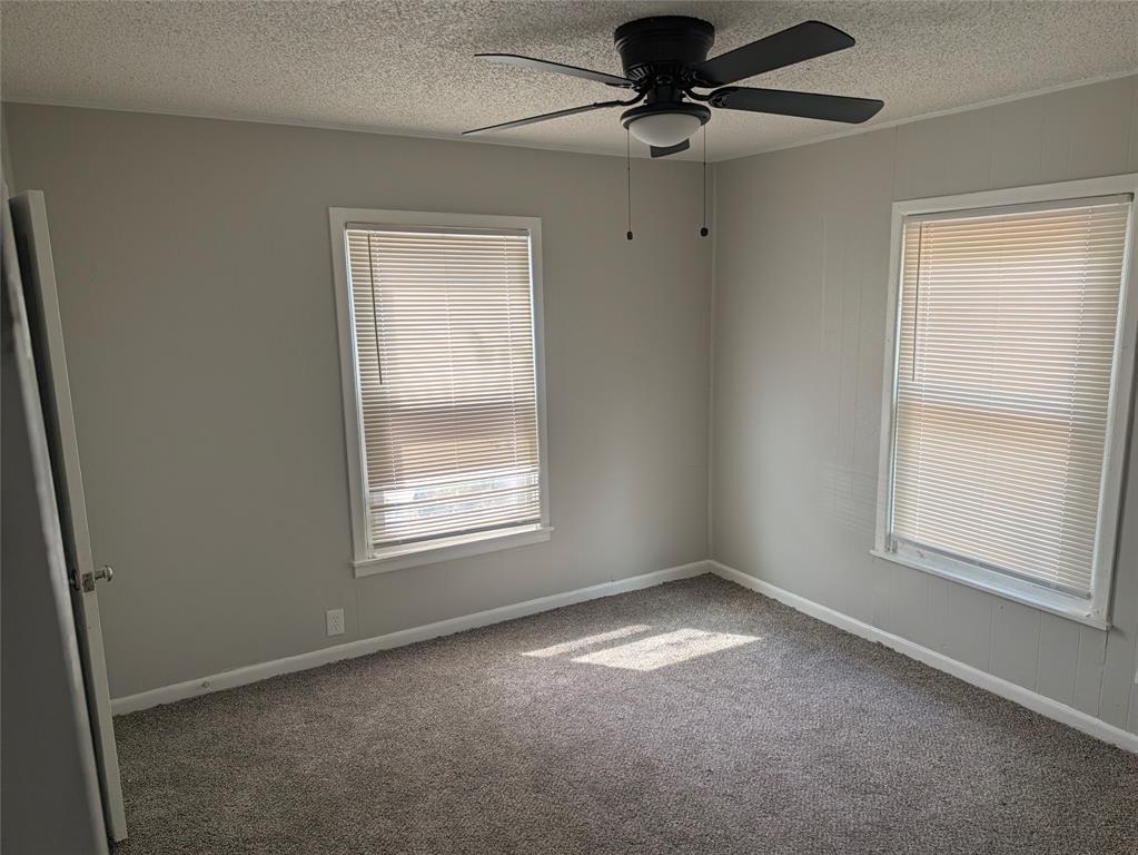 3409 Wood Avenue Property Photo 4