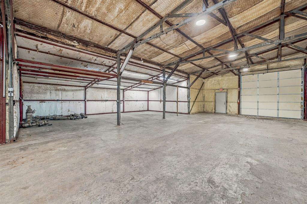 1324 N Saint James Road Property Photo 19