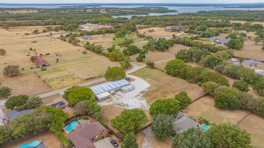 1324 N Saint James Road Property Photo 27