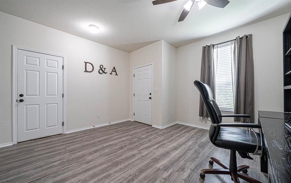 11906 Longfellow Property Photo 14