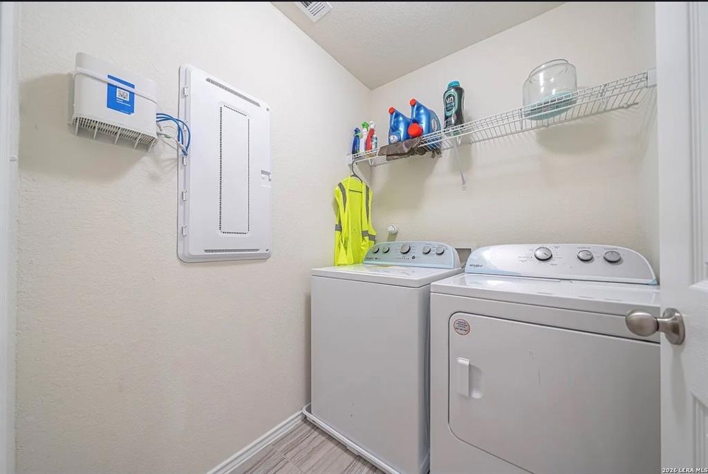 11906 Longfellow Property Photo 17