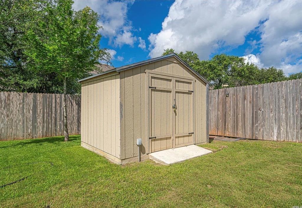 11906 Longfellow Property Photo 21